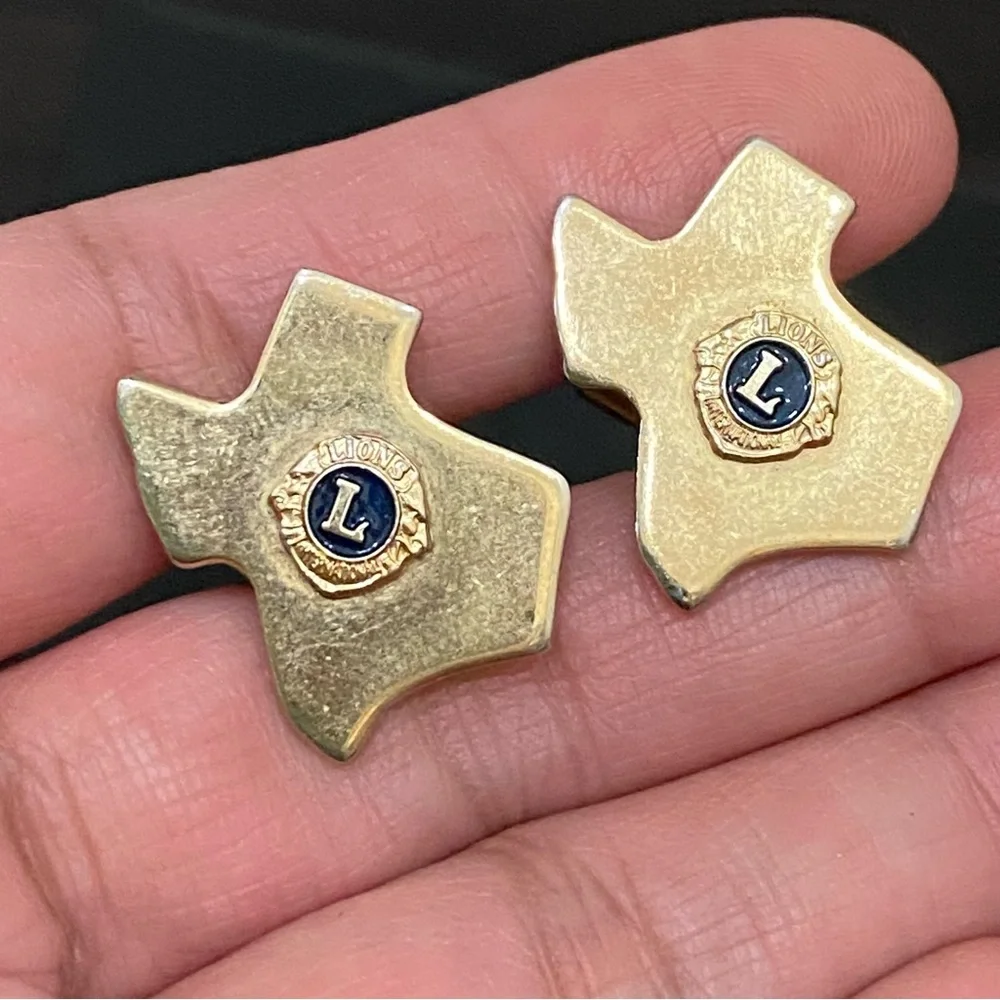 Vintage HAYWARD USA Lions Club International Gold-tone Cufflinks